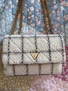 Guess Cream Tweed Shoulder Bag from Paris
